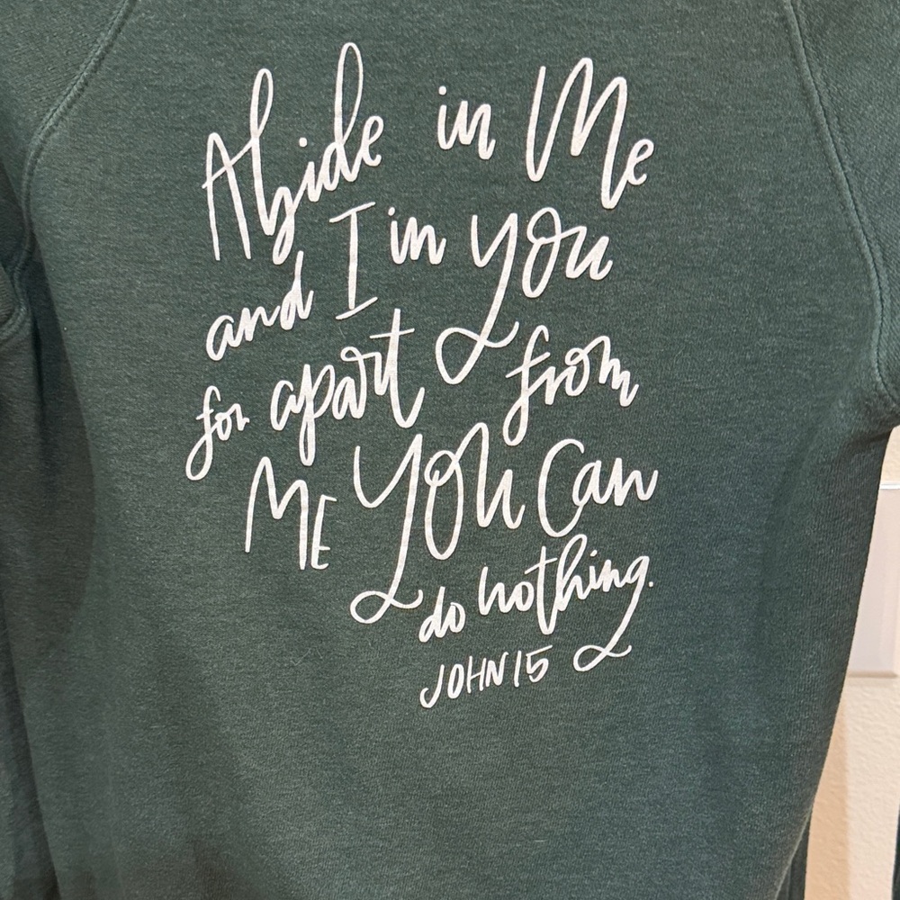 Forest Green Graphic Women's Sweatshirt - Inspirational Script